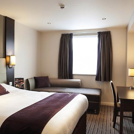 Premier Inn Edinburgh A1 - Массельбург Экстерьер фото