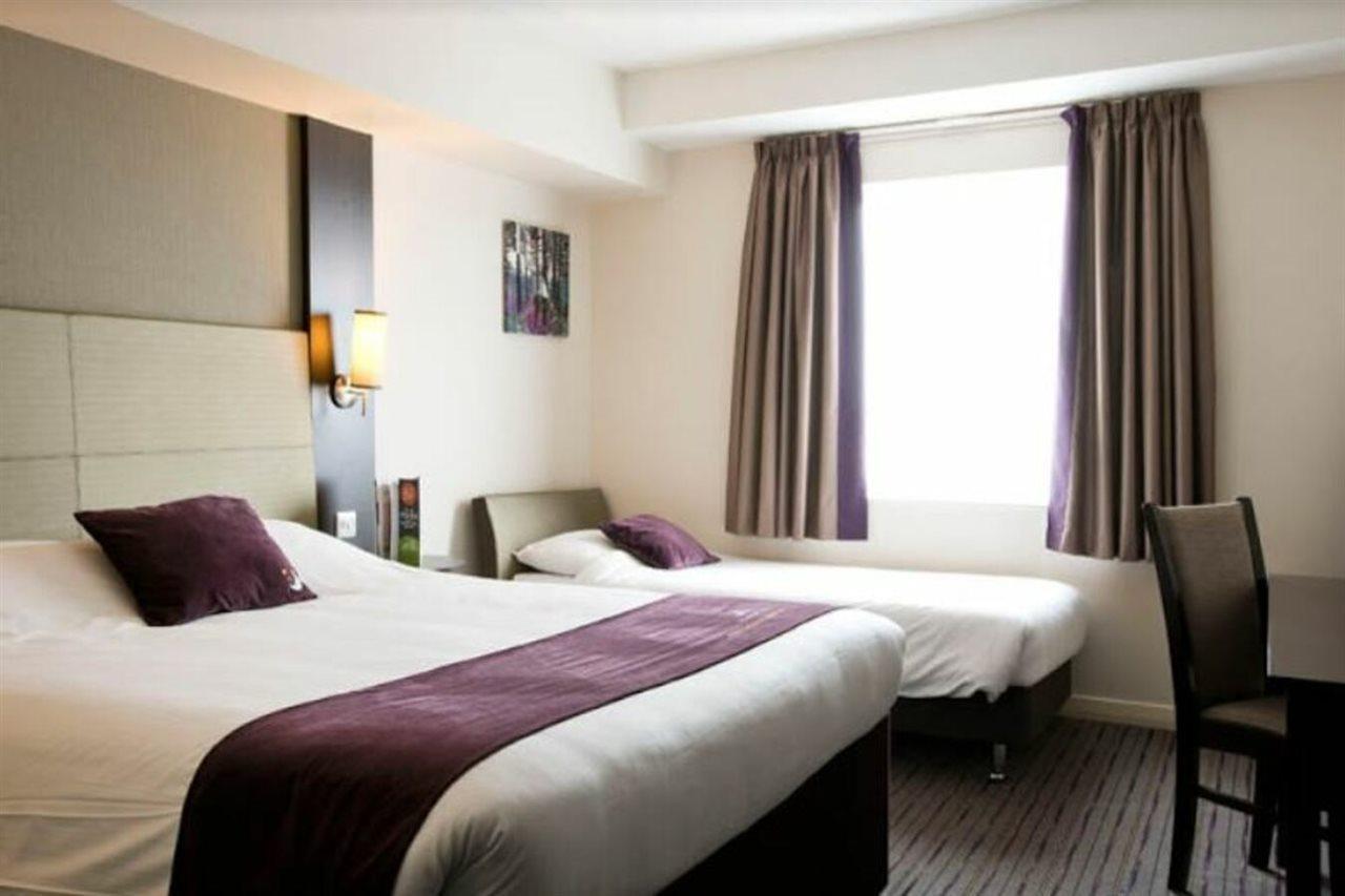 Premier Inn Edinburgh A1 - Массельбург Экстерьер фото
