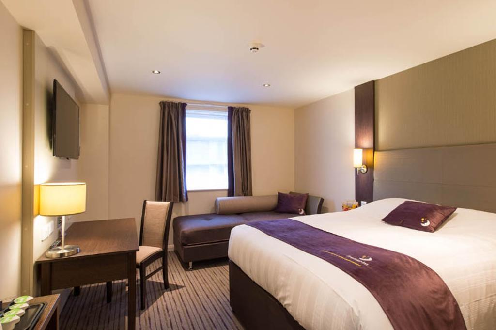 Premier Inn Edinburgh A1 - Массельбург Экстерьер фото