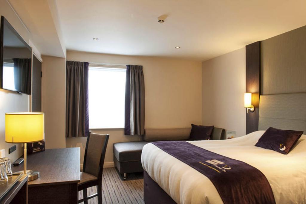 Premier Inn Edinburgh A1 - Массельбург Экстерьер фото