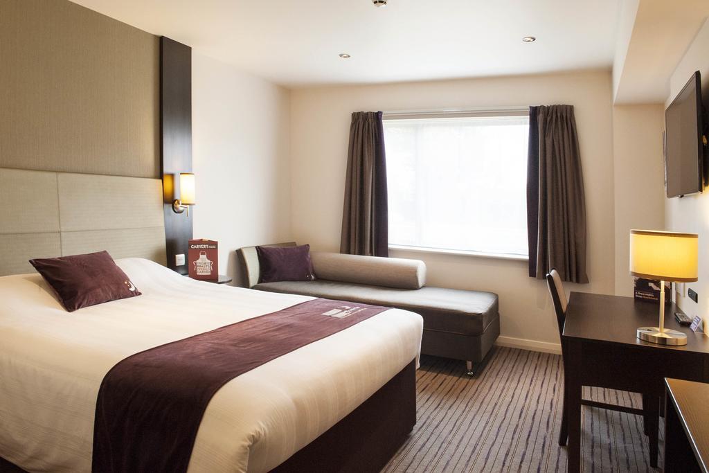 Premier Inn Edinburgh A1 - Массельбург Экстерьер фото