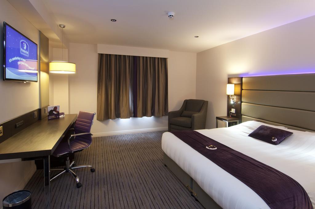 Premier Inn Edinburgh A1 - Массельбург Экстерьер фото