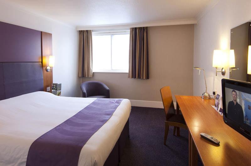 Premier Inn Edinburgh A1 - Массельбург Экстерьер фото